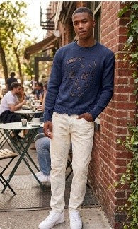 Men’s Cropped Cut-Out Skull Knit Sweater
